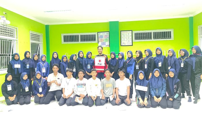 Diklat Kepalangmerahan di MAN 2 Muaro Jambi Sukses Digelar