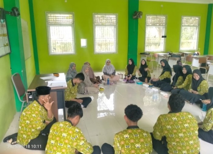 Siswa Kelas XII.4 MAN 2 Muaro Jambi Adakan Makan Siang Bersama Siswa Kelas XII.4 MAN 2 Muaro Jambi Adakan Makan Siang Bersama