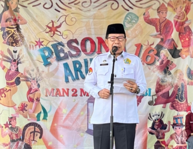 Pesona ke-XVI MAN 2 Muaro Jambi Resmi Dibuka Pesona ke-XVI MAN 2 Muaro Jambi Resmi Dibuka