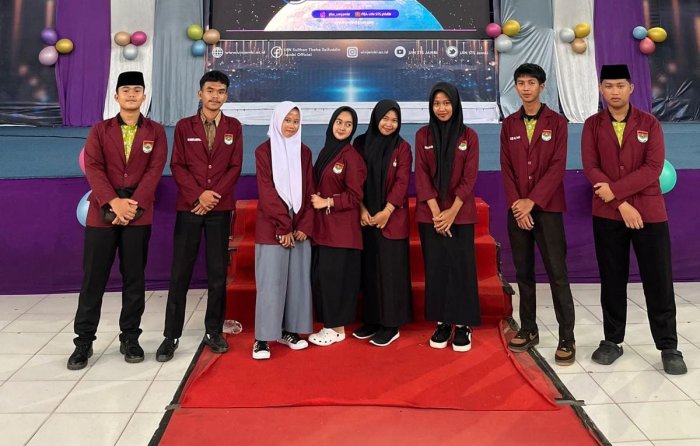 MAN 2 Muaro Jambi Sabet Tiga Juara Utama di Festival Arabi MAN 2 Muaro Jambi Sabet Tiga Juara Utama di Festival Arabi