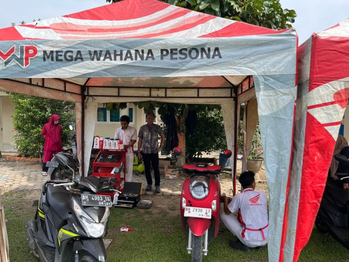 Ahhas Honda Sengeti Adakan Servis Gratis di MAN 2 Muarojambi Ahhas Honda Sengeti Adakan Servis Gratis di MAN 2 Muarojambi