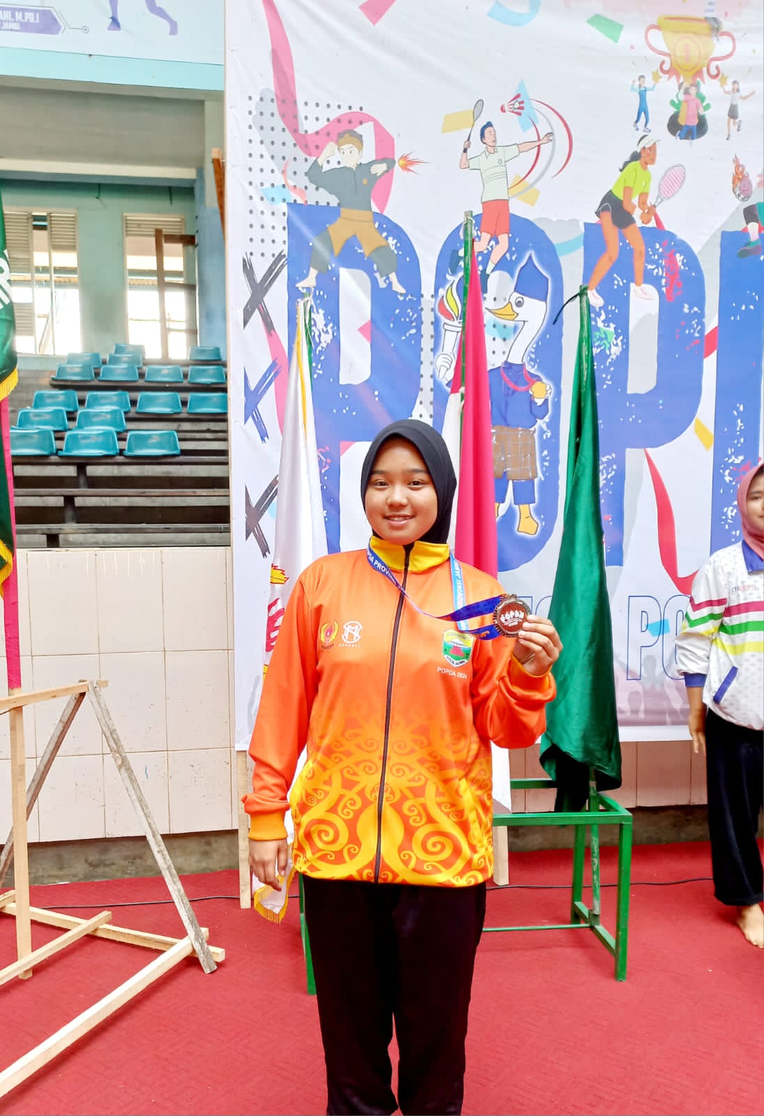 Siswi MAN 2 Muaro Jambi Raih Medali Perunggu pada POPDA Tahun 2024 Siswi MAN 2 Muaro Jambi Raih Medali Perunggu pada POPDA Tahun 2024