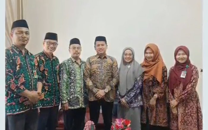 MAN 2 Muaro Jambi Dukung Guru di Final Lomba Mengajar