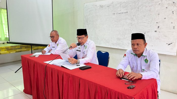 MAN 2 Muaro Jambi Tekankan Disiplin di Awal Semester Genap MAN 2 Muaro Jambi Tekankan Disiplin di Awal Semester Genap