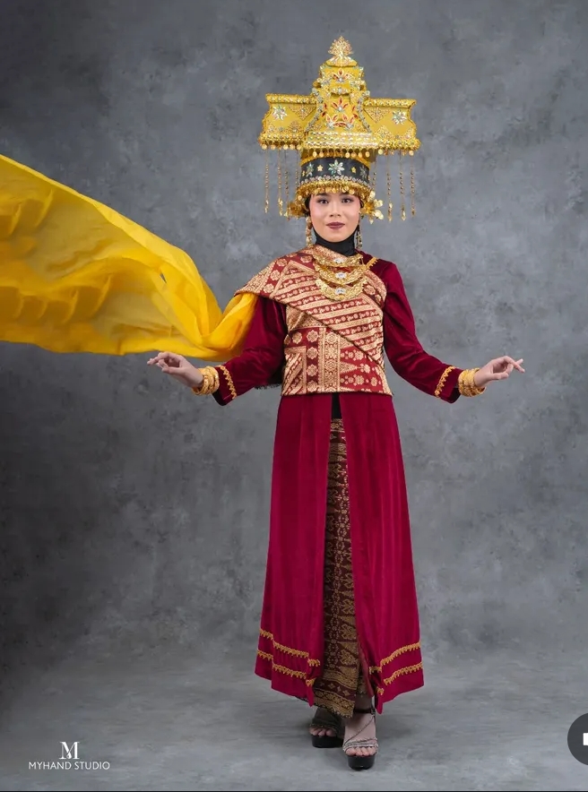 Siswi MAN 2 Muaro Jambi terpilih menjadi gadis berbakat pada pemilihan bujang gadis Muaro Jambi