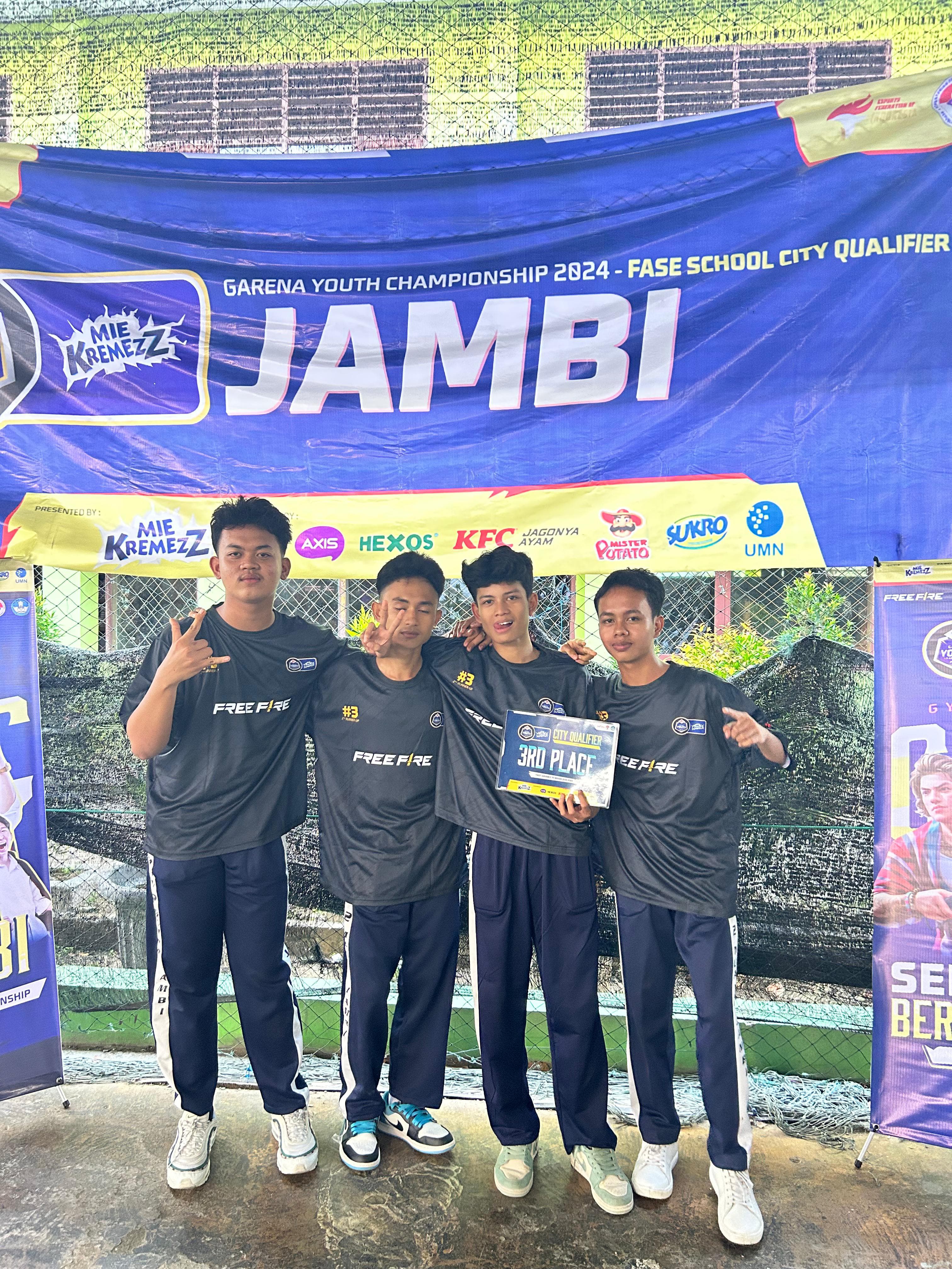 TIM e-sport MAN 2 Muaro Jambi Raih Juara III Pada Event GYC Region Jambi Tahun 2024 TIM e-sport MAN 2 Muaro Jambi Raih Juara III Pada Event GYC Region Jambi Tahun 2024