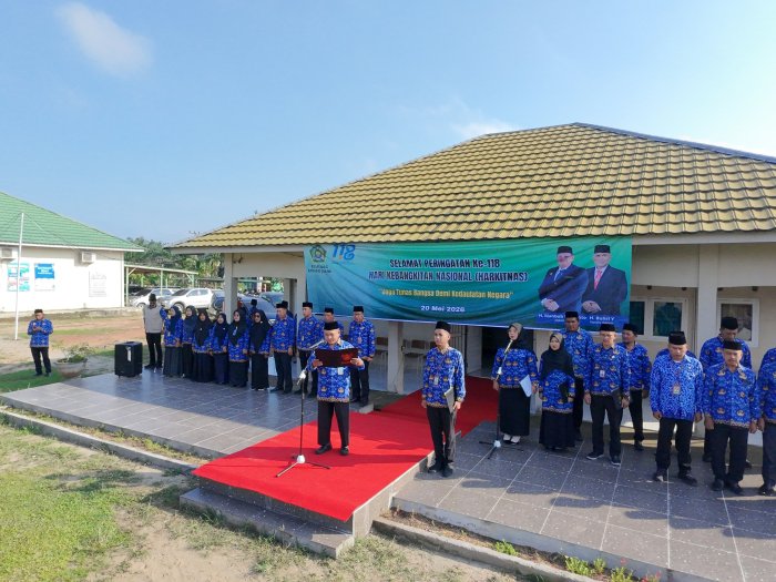 MAN 2 Muaro Jambi Sukses Sebagai Tuan Rumah Upacara Hari Kebangkitan Nasional ke-118 di Lingkungan Kantor Kemenag Muaro Jambi