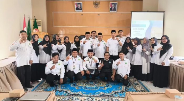 Pengelola Website MAN 2 Muaro Jambi Ikuti Pembinaan Kehumasan dan Penulisan Berita Layak Siar