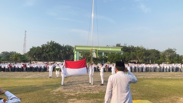 Kepala MAN 2 Muaro Jambi Resmi Buka MATAMUDA BeTUAH Tahun Pelajaran 2026/2027