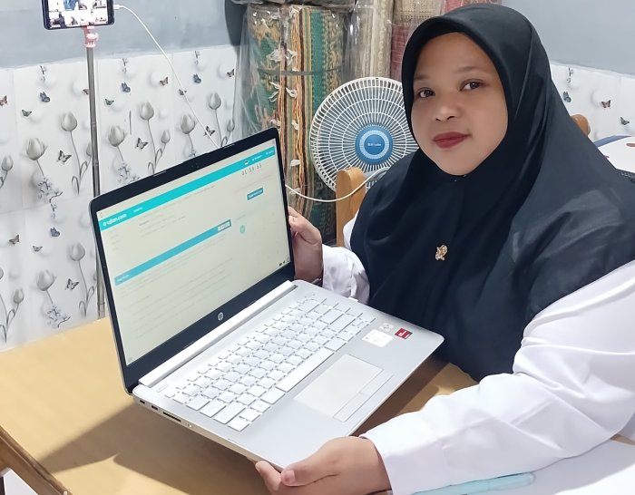 Alhamdulillah Bu Rahima Ujian PPG di Universitas Negeri Jambi Berjalan Sukses Alhamdulillah Bu Rahima Ujian PPG di Universitas Negeri Jambi Berjalan Sukses