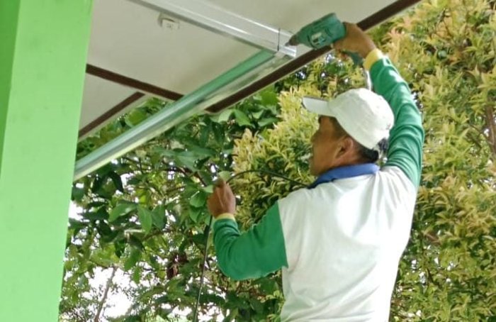 MAN 2 Muaro Jambi Renovasi Atap Lapangan Tenis Meja MAN 2 Muaro Jambi Renovasi Atap Lapangan Tenis Meja