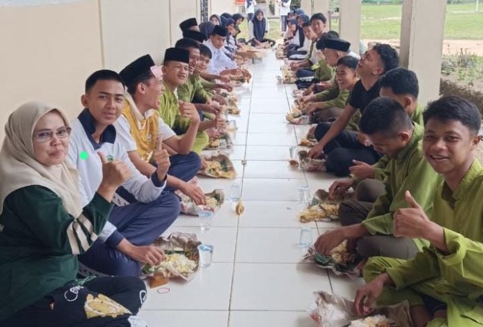 Tim LKBB MAN 2 Muaro Jambi Rayakan Kemenangan dengan Syukuran